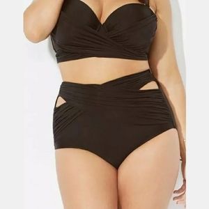 Swimsuits for all Gabifresh swim bottoms 10 NWT